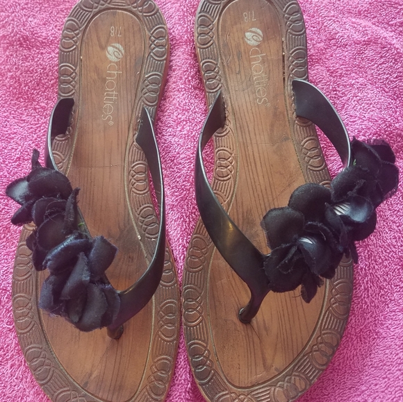 Chatties Sandals Size 7/8 - Picture 1 of 2